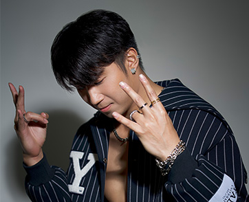 Ignited Life, Ignited Dreams. B - BOY SANTA ซานต้า ธีระวัฒน์ ภูมิสวัสดิ์ 